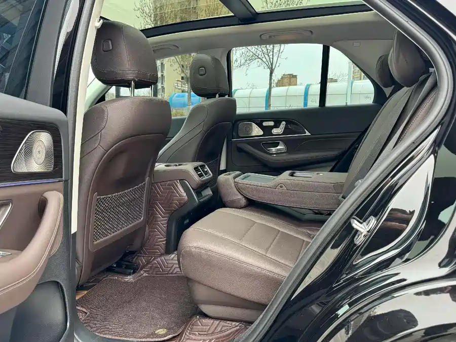 900x675_0_q87_c42_autohomecar__ChxpV2opEDqAZLuUAAZObHLkCHM564.jpg.webp